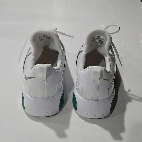 Nike Air Max Bella 5 Cross Training Shoes Size 9.5 - Picture 4 of 6